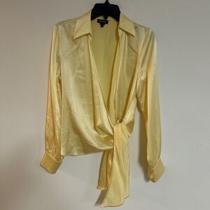 Worth New York Yellow Silk Wrap Blouse Long Sleeve Size 4
